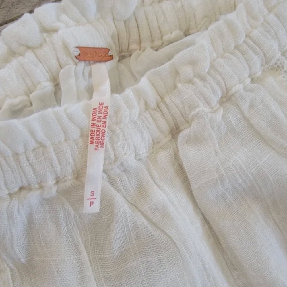 Free People White Wide-Leg Boho Pants with Pintuck & Lace - Picture 3 of 8